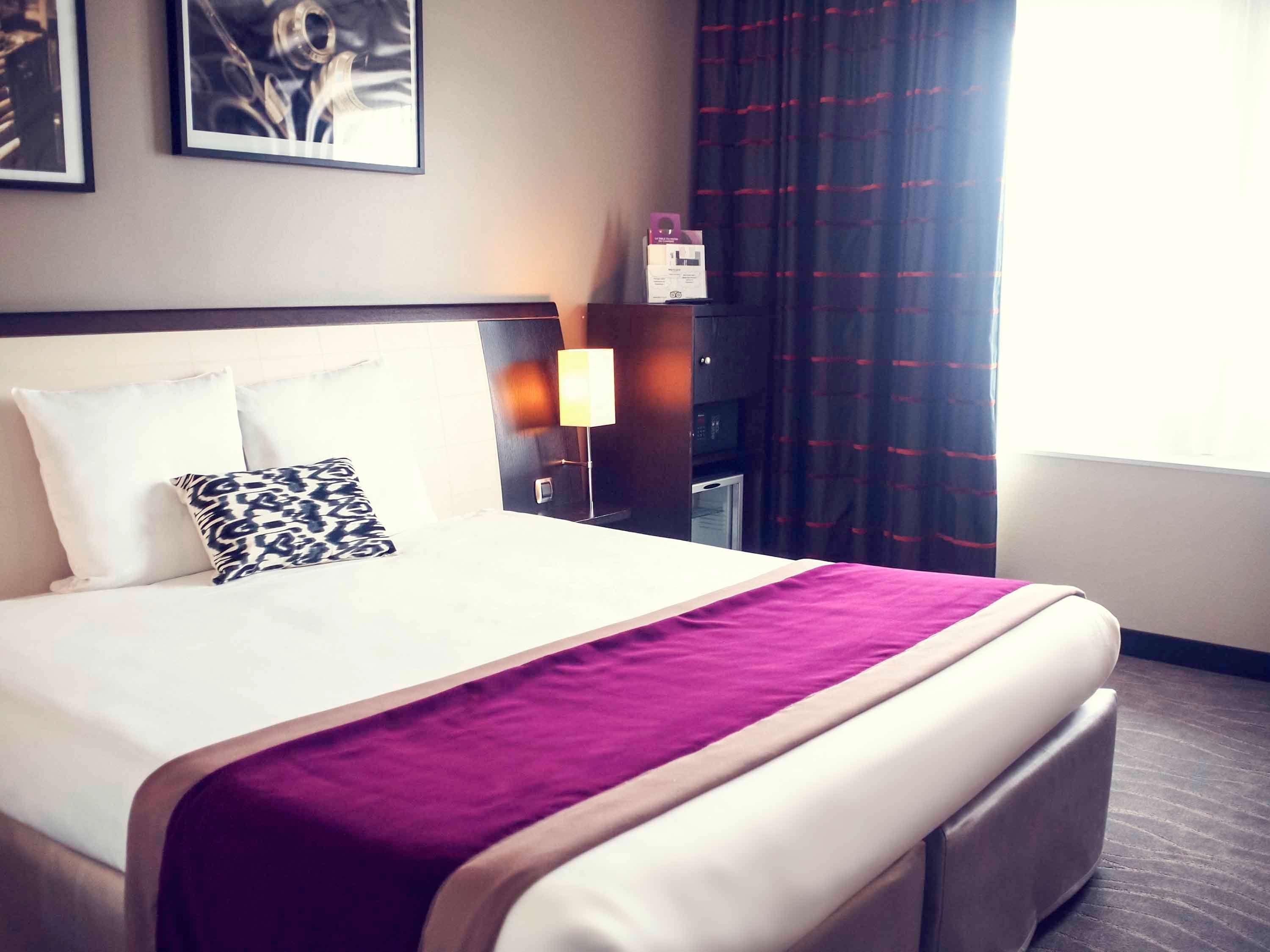 Mercure Angers Centre Gare Екстериор снимка