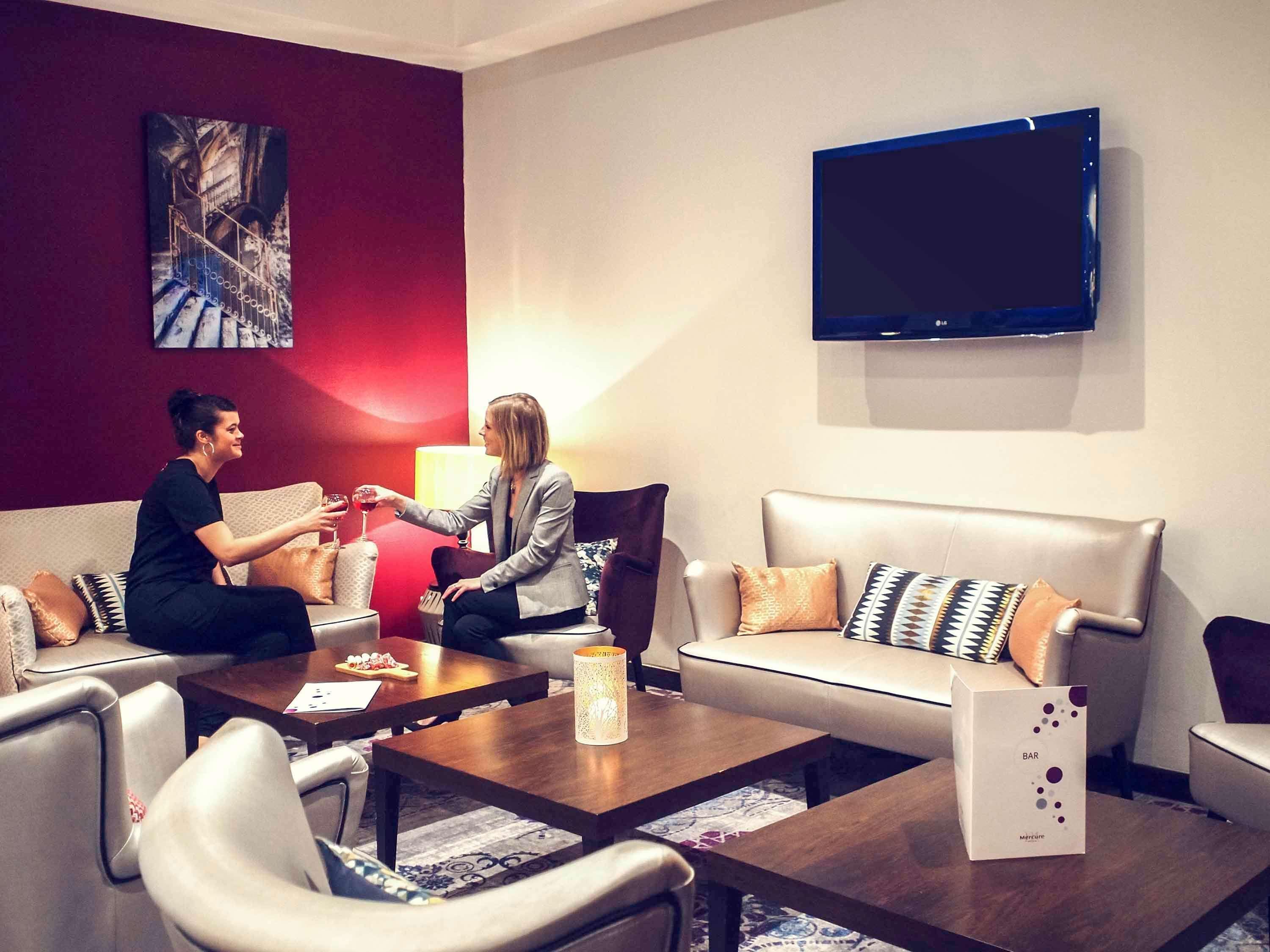 Mercure Angers Centre Gare Екстериор снимка