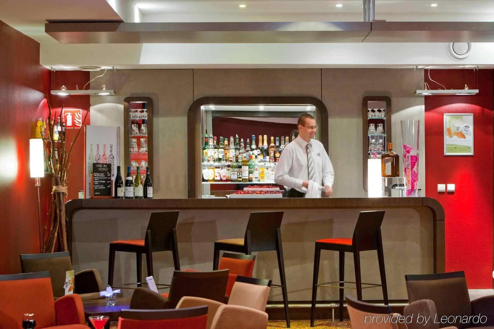 Mercure Angers Centre Gare Екстериор снимка